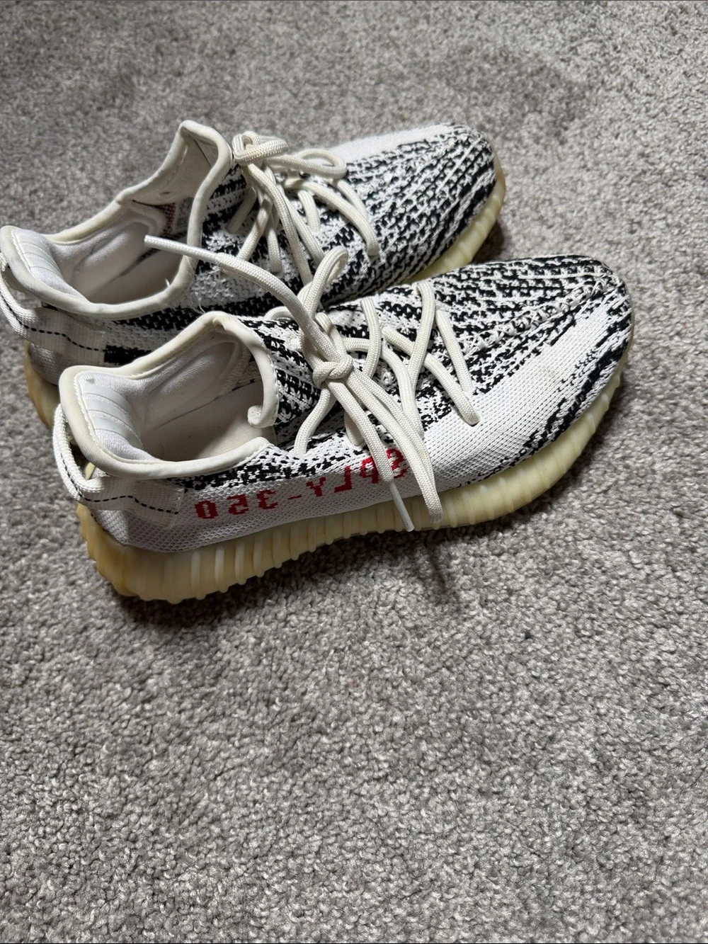 Yeezy Boost size US 4
